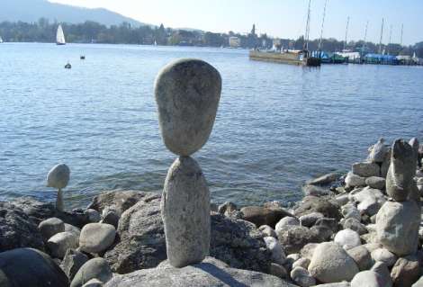 rock balancing