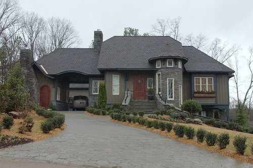 big houses in foreclosure