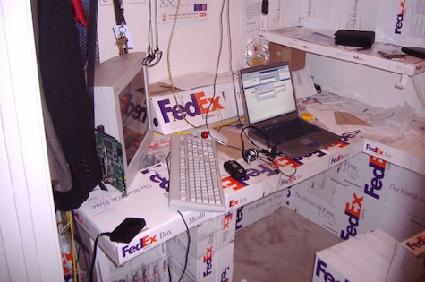 Fed Ex Office Desk